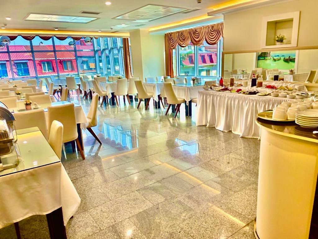 באטומי Hotel Argo מראה חיצוני תמונה